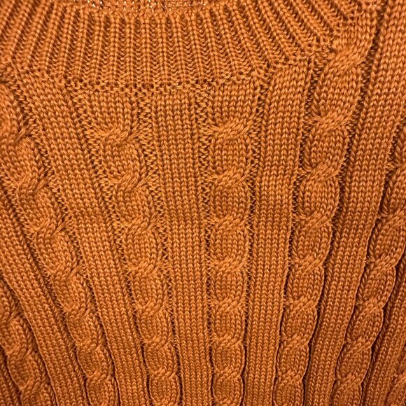 No Brand, Size M, Brown cable-knit vest, sleeveless. - Picture 7 of 7